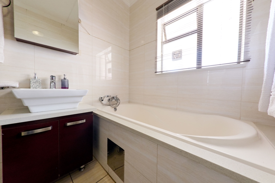 2 Bedroom Property for Sale in Summerset Gauteng