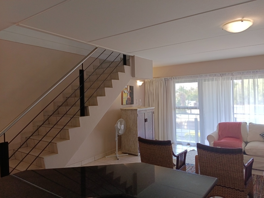 To Let 2 Bedroom Property for Rent in Magaliessig Gauteng