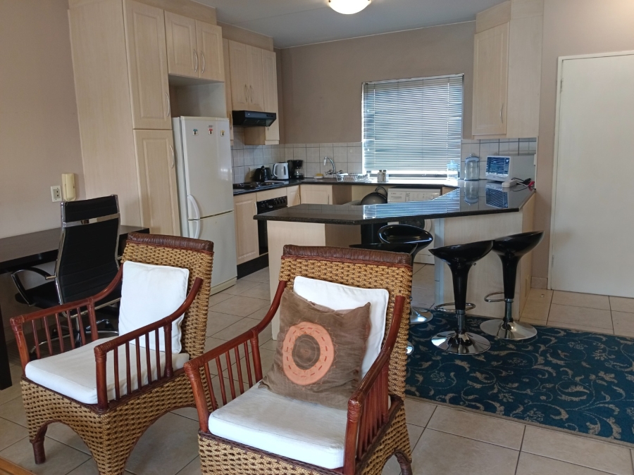 To Let 2 Bedroom Property for Rent in Magaliessig Gauteng
