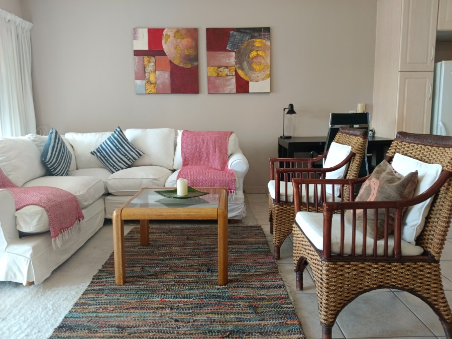 To Let 2 Bedroom Property for Rent in Magaliessig Gauteng