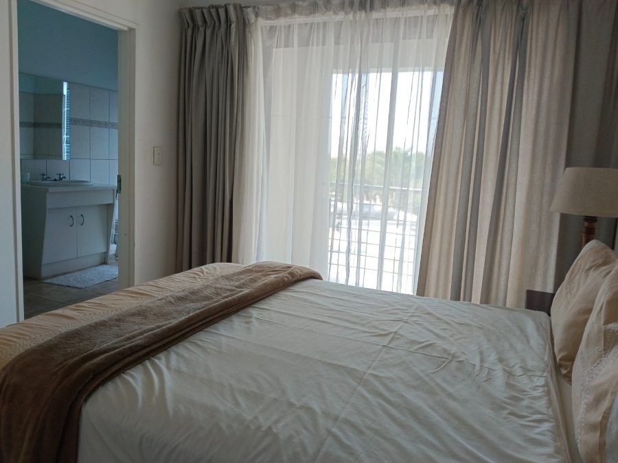 To Let 2 Bedroom Property for Rent in Magaliessig Gauteng
