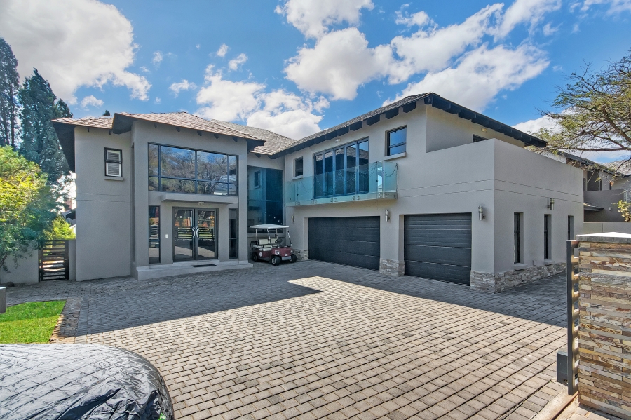 4 Bedroom Property for Sale in Waterfall Country Estate Gauteng