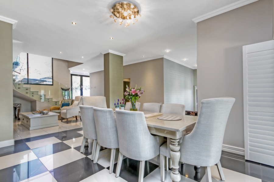 4 Bedroom Property for Sale in Waterfall Country Estate Gauteng