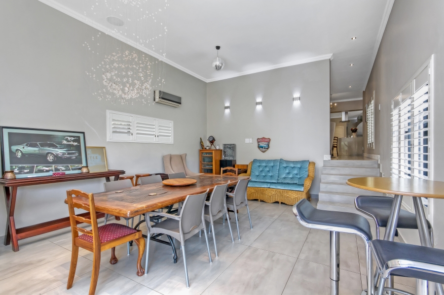 4 Bedroom Property for Sale in Waterfall Country Estate Gauteng