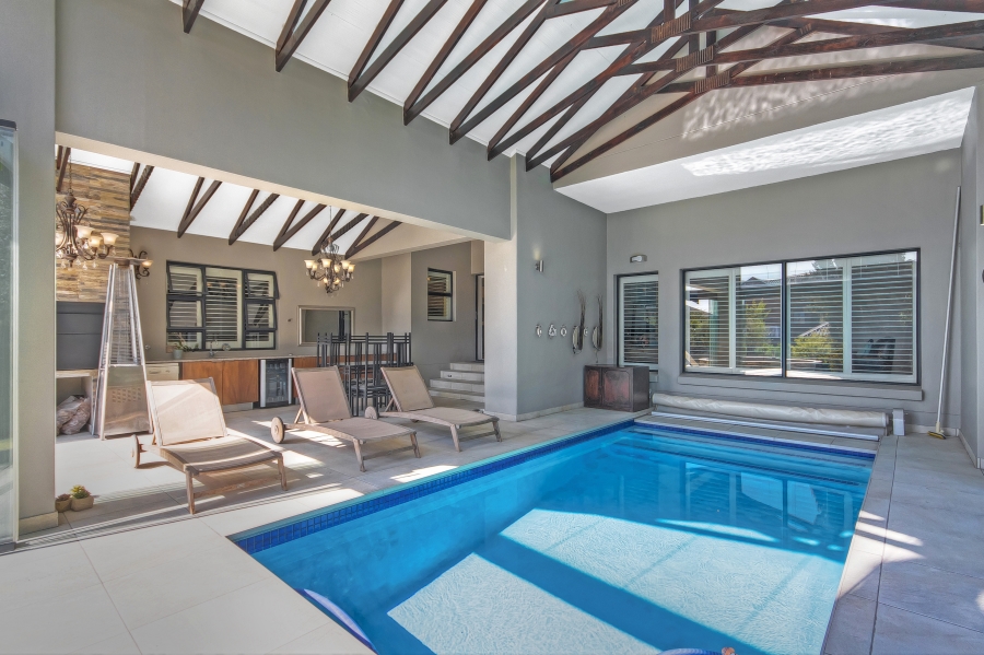 4 Bedroom Property for Sale in Waterfall Country Estate Gauteng