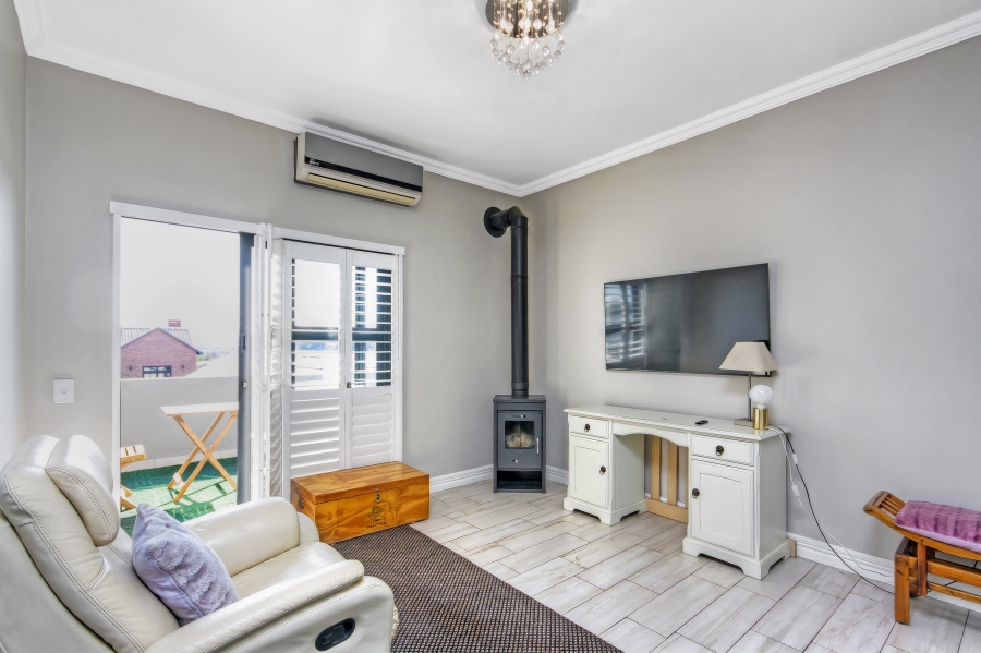 4 Bedroom Property for Sale in Waterfall Country Estate Gauteng