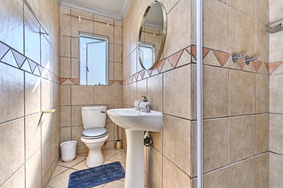 2 Bedroom Property for Sale in Kyalami Gauteng