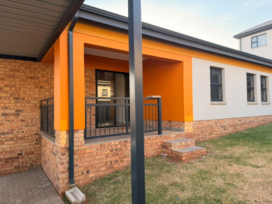 3 Bedroom Property for Sale in Lotus Gardens Gauteng