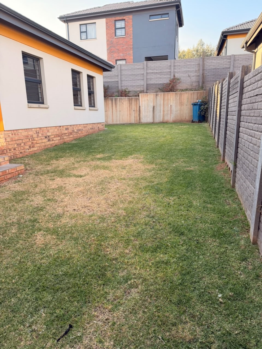 3 Bedroom Property for Sale in Lotus Gardens Gauteng