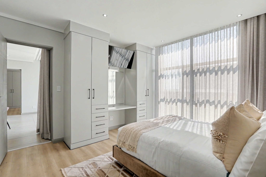 To Let 3 Bedroom Property for Rent in Midstream Estate Gauteng