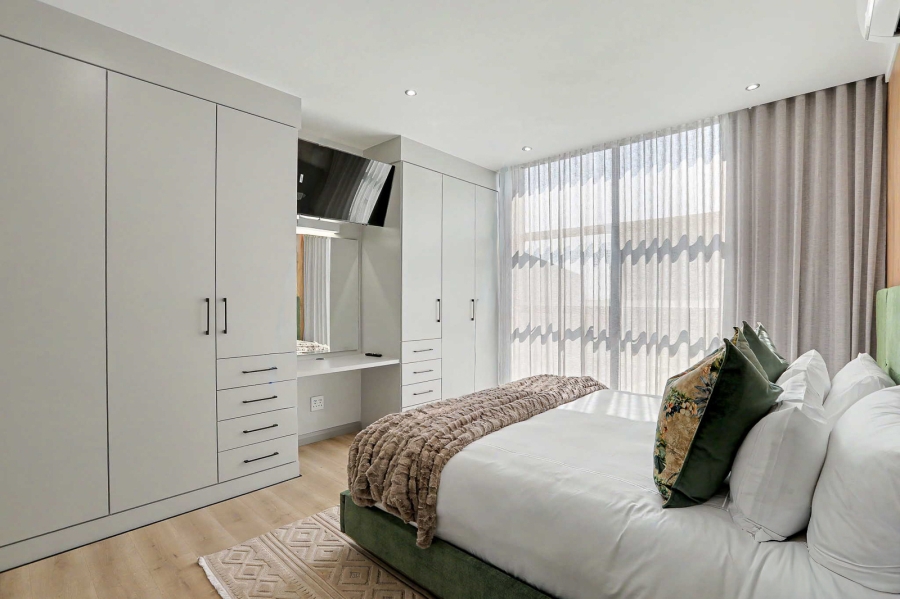 To Let 3 Bedroom Property for Rent in Midstream Estate Gauteng
