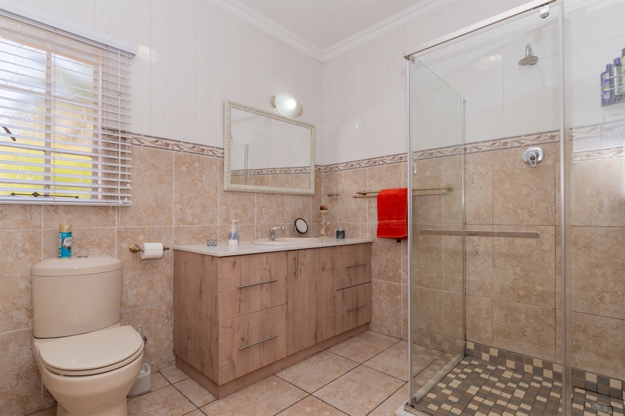 2 Bedroom Property for Sale in Sharon Park Gauteng