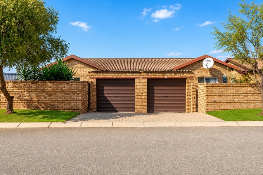 2 Bedroom Property for Sale in Honeypark Gauteng
