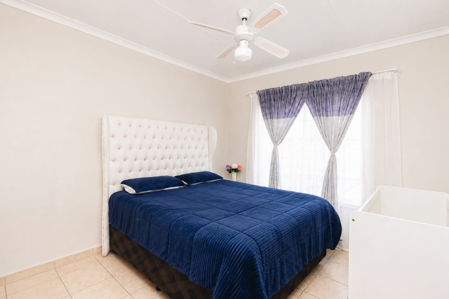 2 Bedroom Property for Sale in Honeypark Gauteng