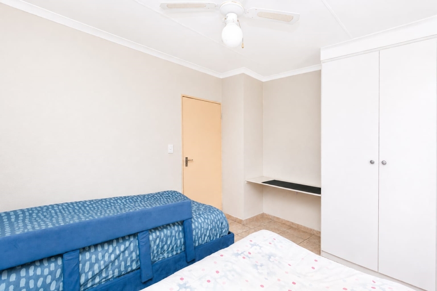 2 Bedroom Property for Sale in Honeypark Gauteng