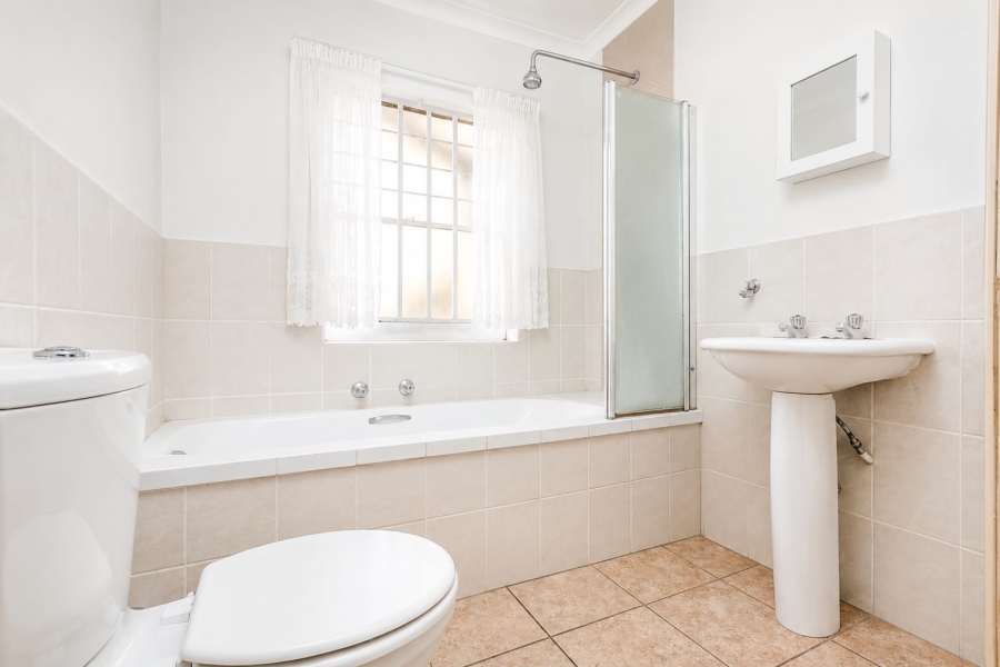 2 Bedroom Property for Sale in Honeypark Gauteng