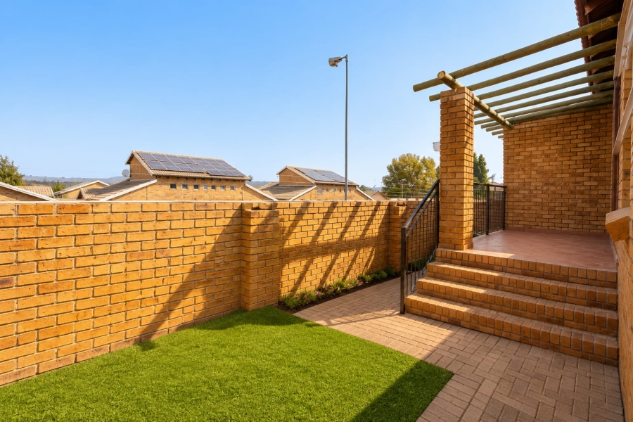 2 Bedroom Property for Sale in Honeypark Gauteng