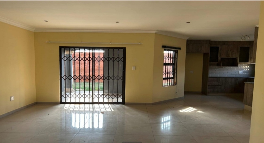 3 Bedroom Property for Sale in Strubenvale Gauteng