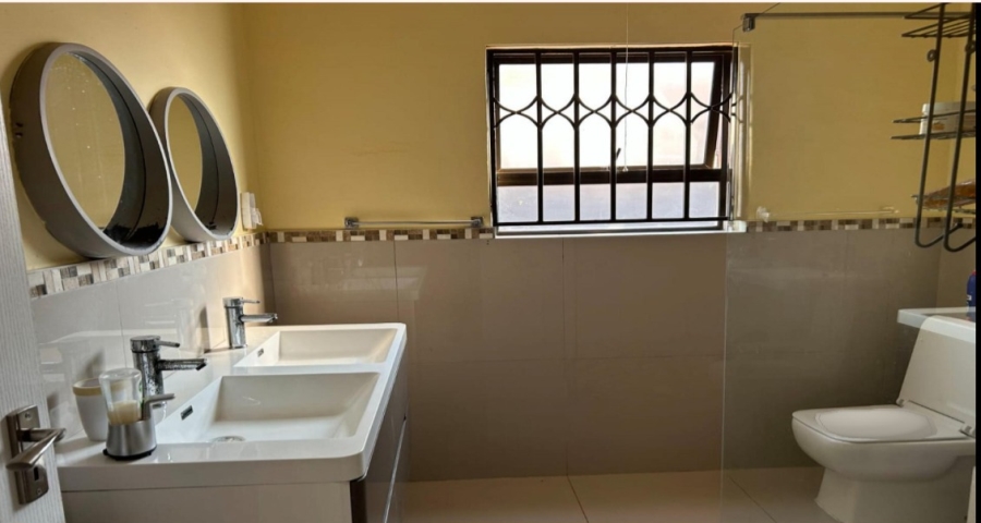 3 Bedroom Property for Sale in Strubenvale Gauteng