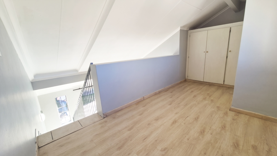 3 Bedroom Property for Sale in Illiondale Gauteng