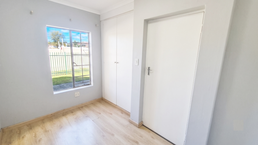 3 Bedroom Property for Sale in Illiondale Gauteng
