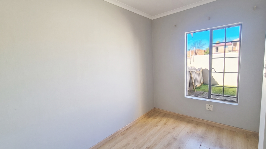3 Bedroom Property for Sale in Illiondale Gauteng