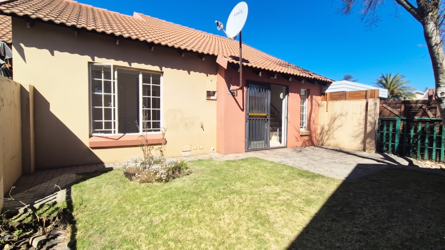 3 Bedroom Property for Sale in Illiondale Gauteng