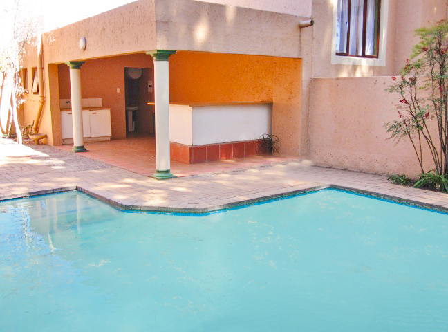 To Let 2 Bedroom Property for Rent in Bryanston Gauteng