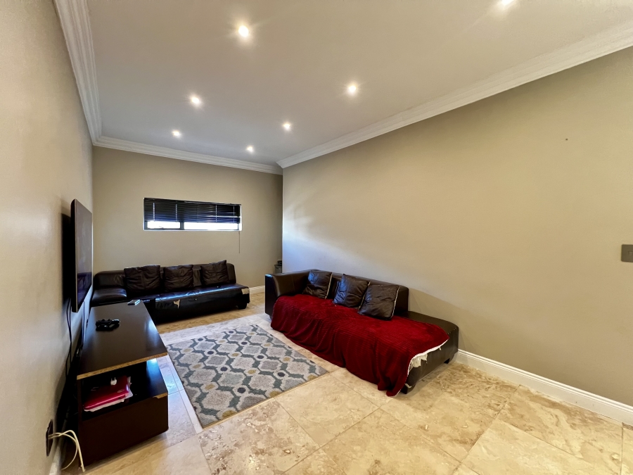 To Let 3 Bedroom Property for Rent in Carlswald Estate Gauteng