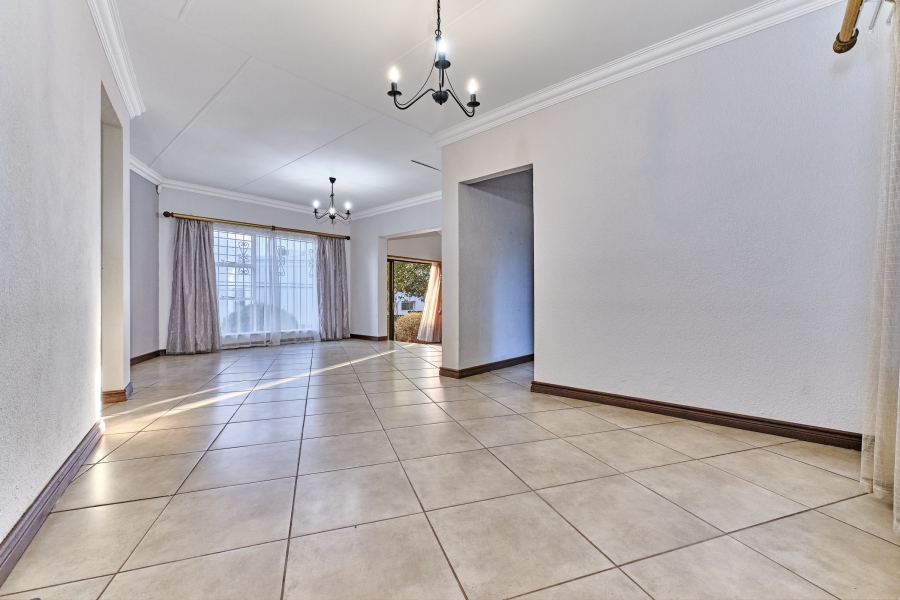 4 Bedroom Property for Sale in Helderkruin View Gauteng