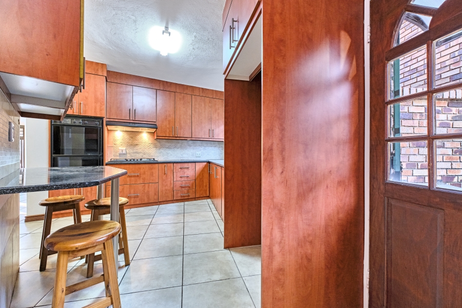 4 Bedroom Property for Sale in Helderkruin View Gauteng