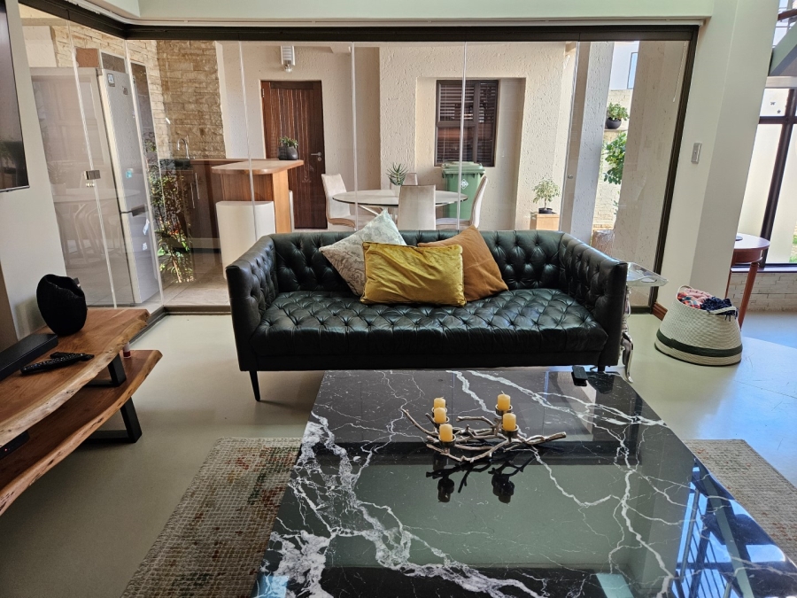 To Let 3 Bedroom Property for Rent in Hyde Park Gauteng