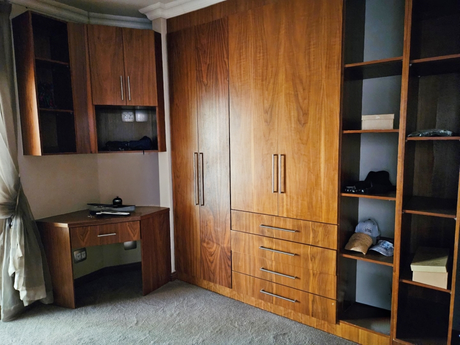 To Let 3 Bedroom Property for Rent in Hyde Park Gauteng