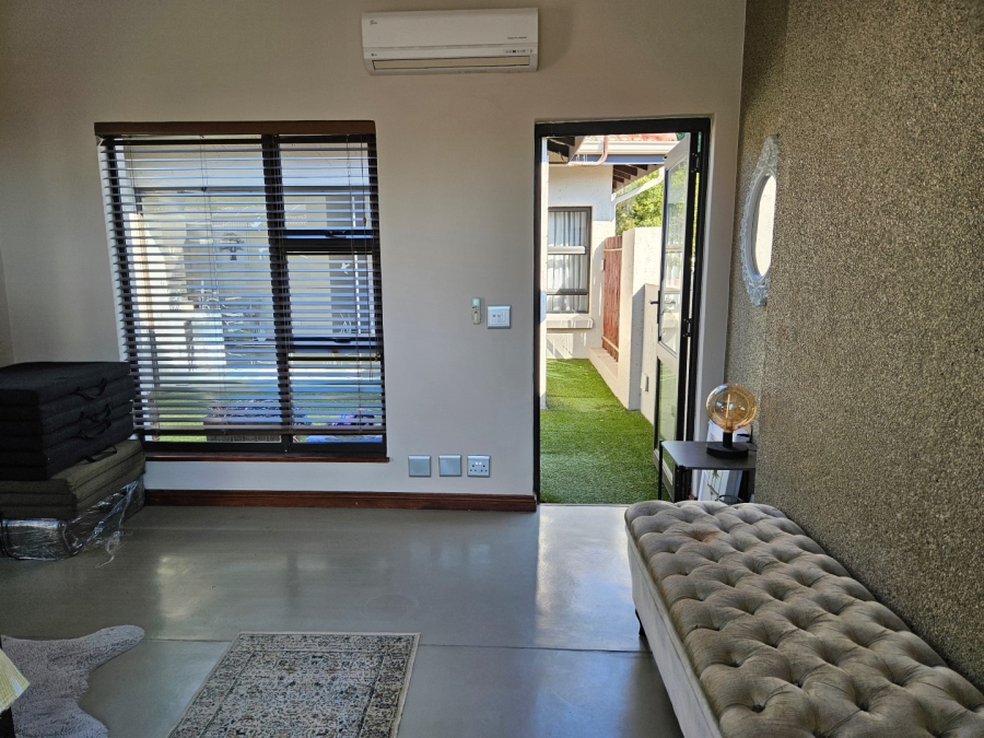 To Let 3 Bedroom Property for Rent in Hyde Park Gauteng