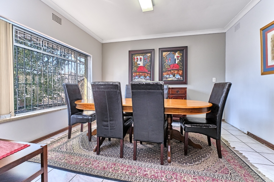 4 Bedroom Property for Sale in Florida Hills Gauteng