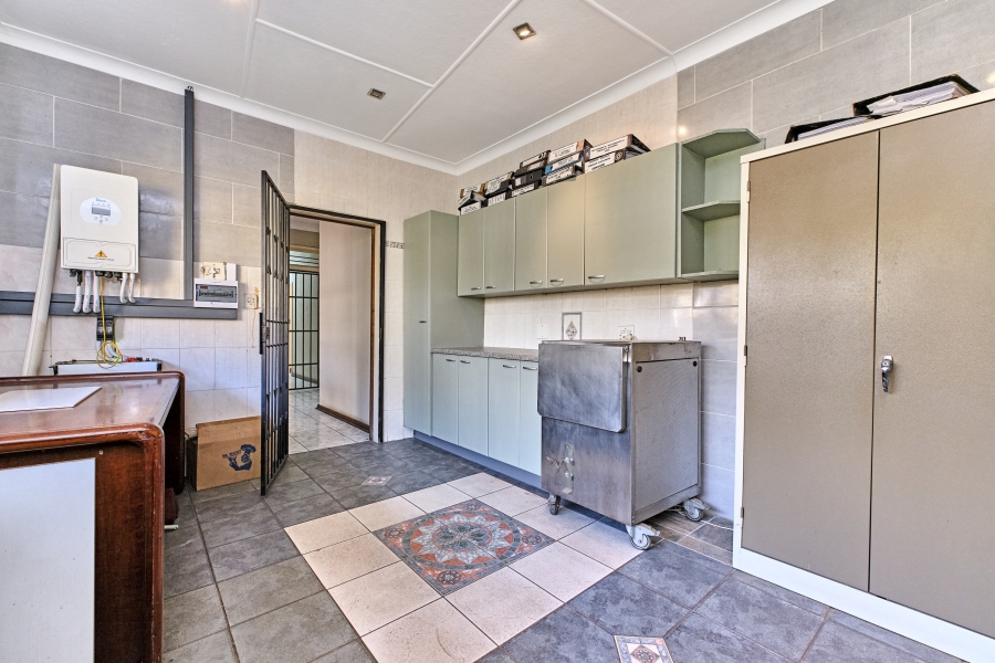 4 Bedroom Property for Sale in Florida Hills Gauteng