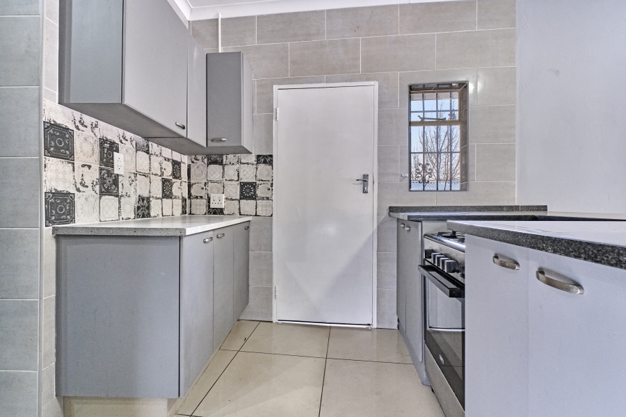 4 Bedroom Property for Sale in Florida Hills Gauteng