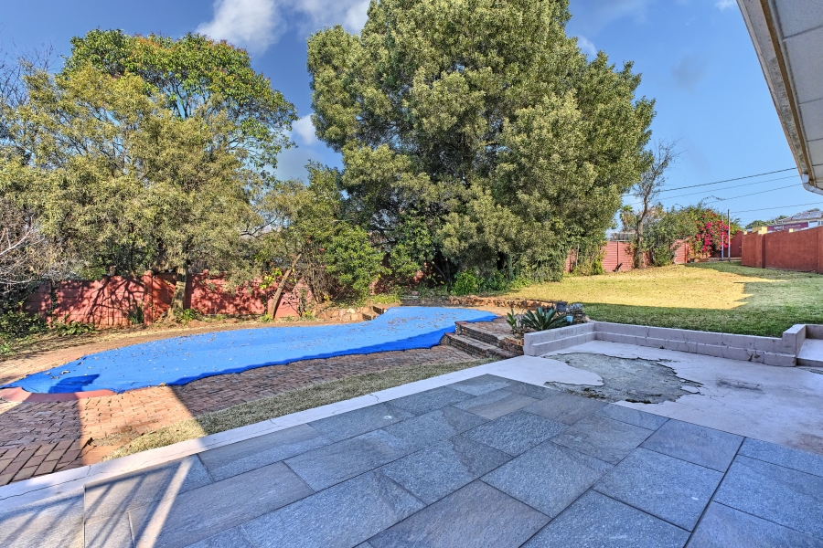 4 Bedroom Property for Sale in Florida Hills Gauteng