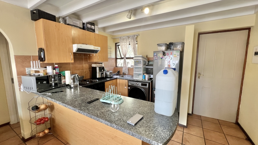 2 Bedroom Property for Sale in Paulshof Gauteng