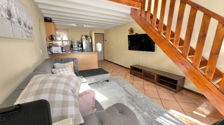 2 Bedroom Property for Sale in Paulshof Gauteng
