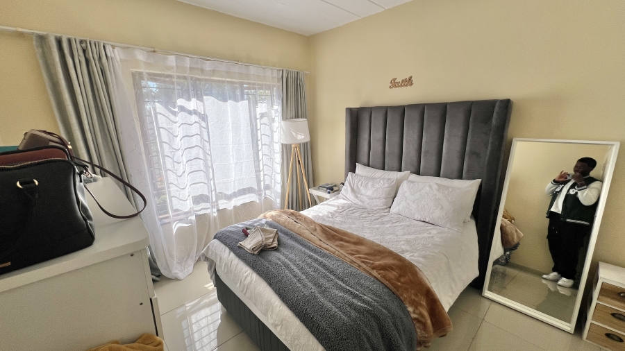 2 Bedroom Property for Sale in Paulshof Gauteng