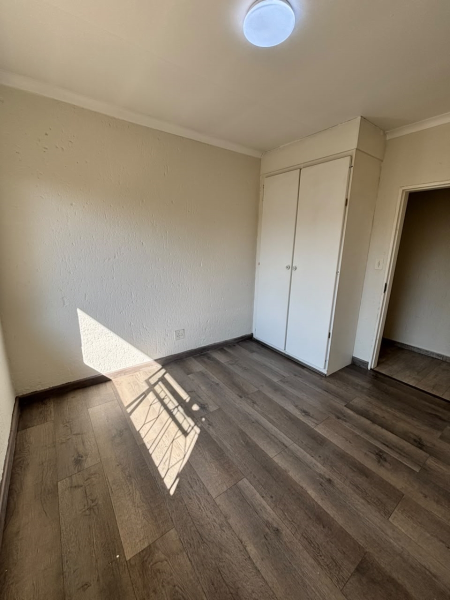 3 Bedroom Property for Sale in Buccleuch Gauteng