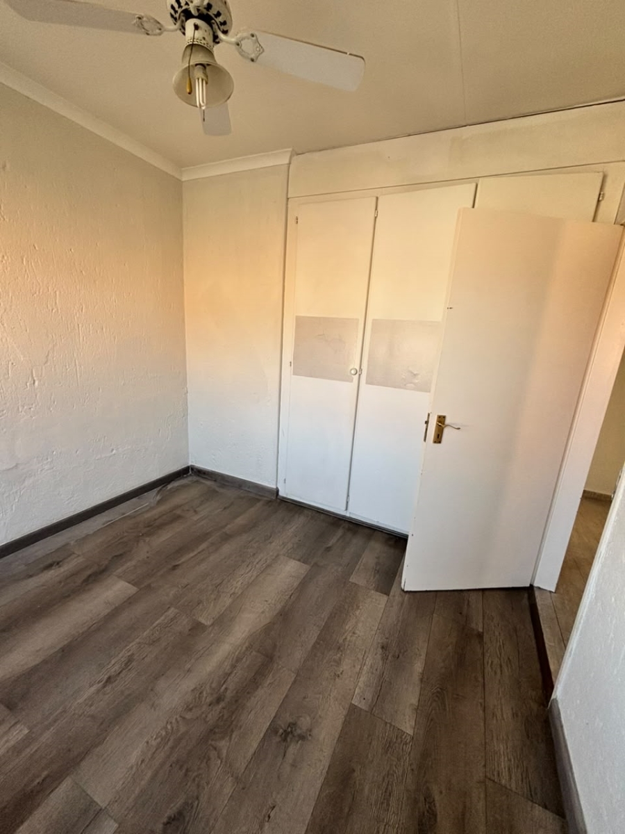 3 Bedroom Property for Sale in Buccleuch Gauteng