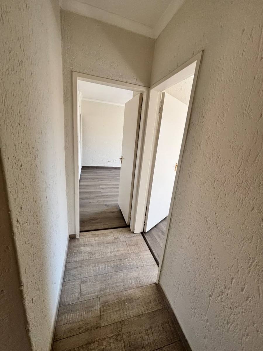 3 Bedroom Property for Sale in Buccleuch Gauteng