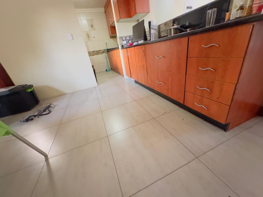 To Let 4 Bedroom Property for Rent in Vorna Valley Gauteng