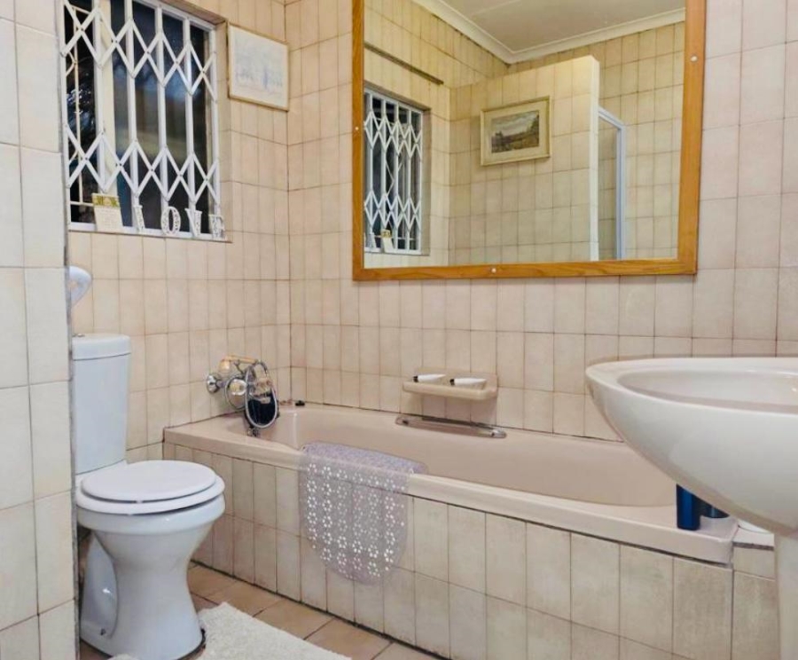 3 Bedroom Property for Sale in Monument Gauteng