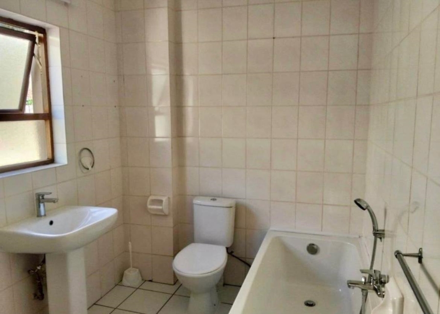 4 Bedroom Property for Sale in Kenmare Gauteng