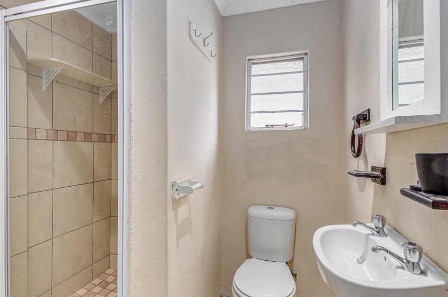 To Let 4 Bedroom Property for Rent in Olivedale Gauteng