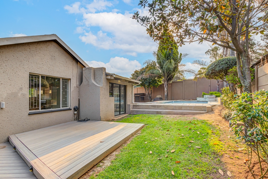 To Let 4 Bedroom Property for Rent in Olivedale Gauteng