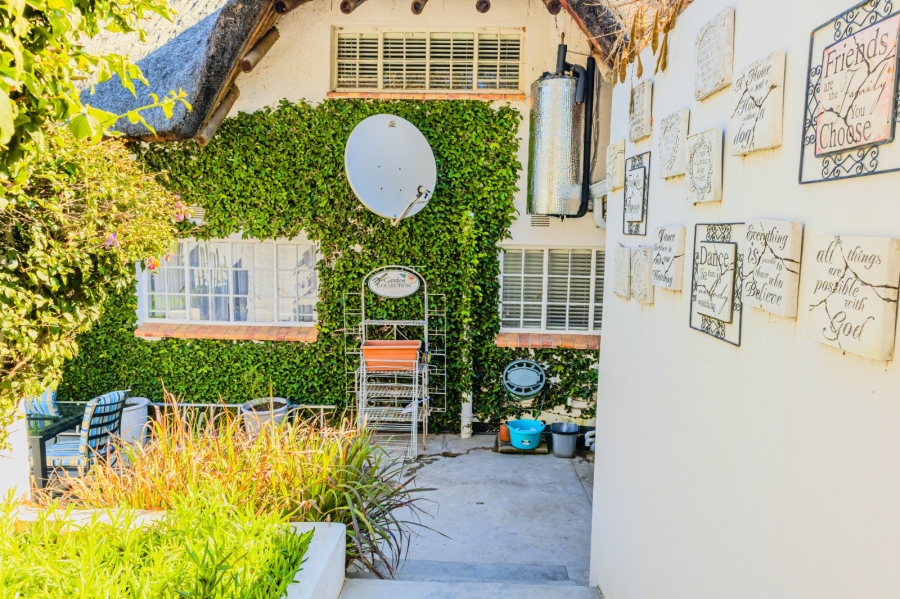 To Let 3 Bedroom Property for Rent in Chartwell Gauteng